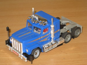 Datei:Kenworth-Truck-Blau.jpg